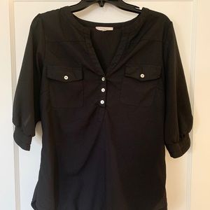 Black top with half-sleeves